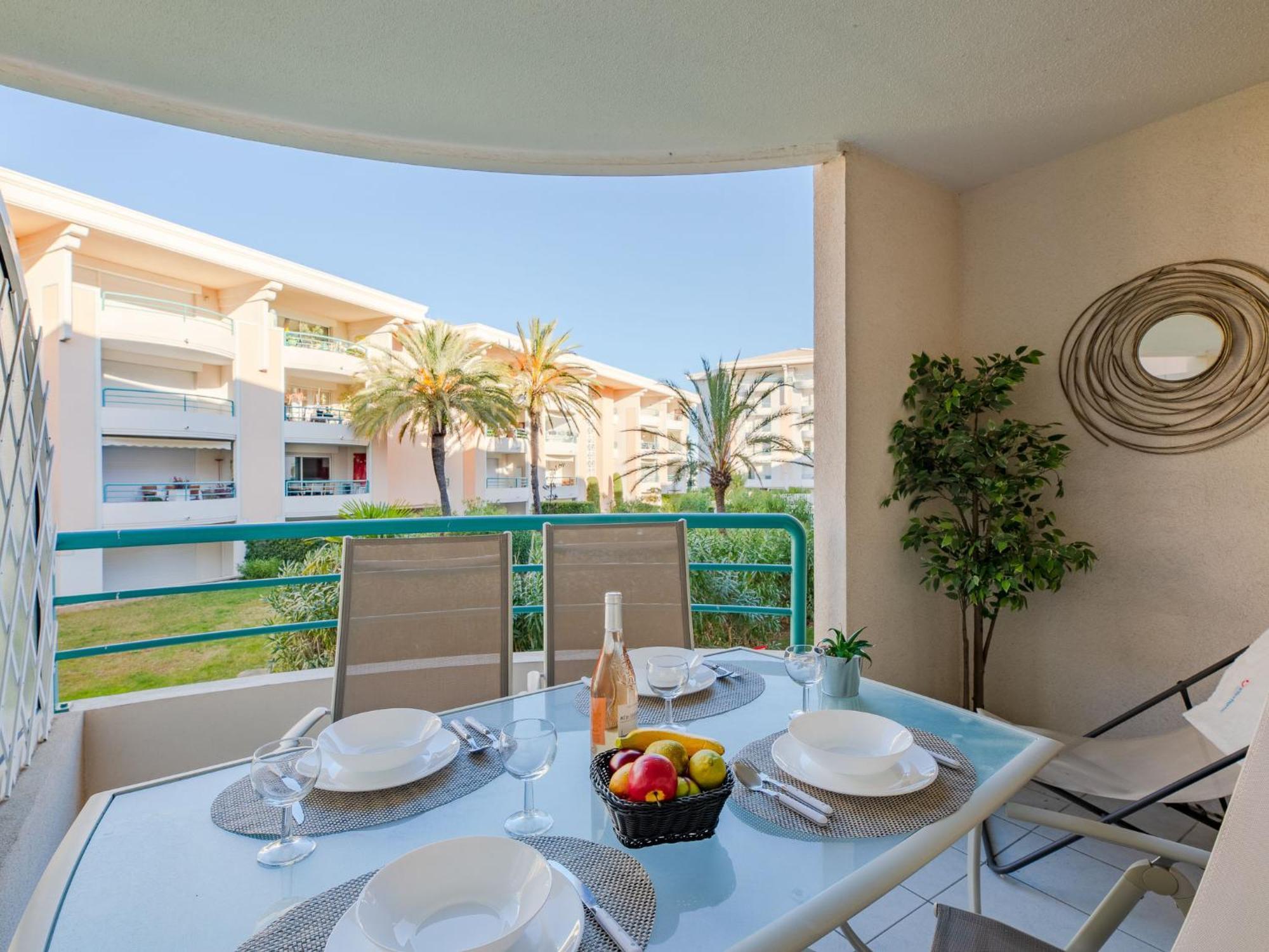 Apartment Le Cesaree-5 By Interhome Frejus Ngoại thất bức ảnh